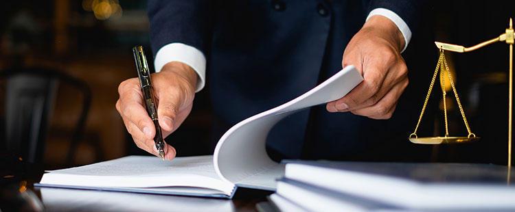 Conflit dans l’entreprise : Quand faire appel à un avocat ?